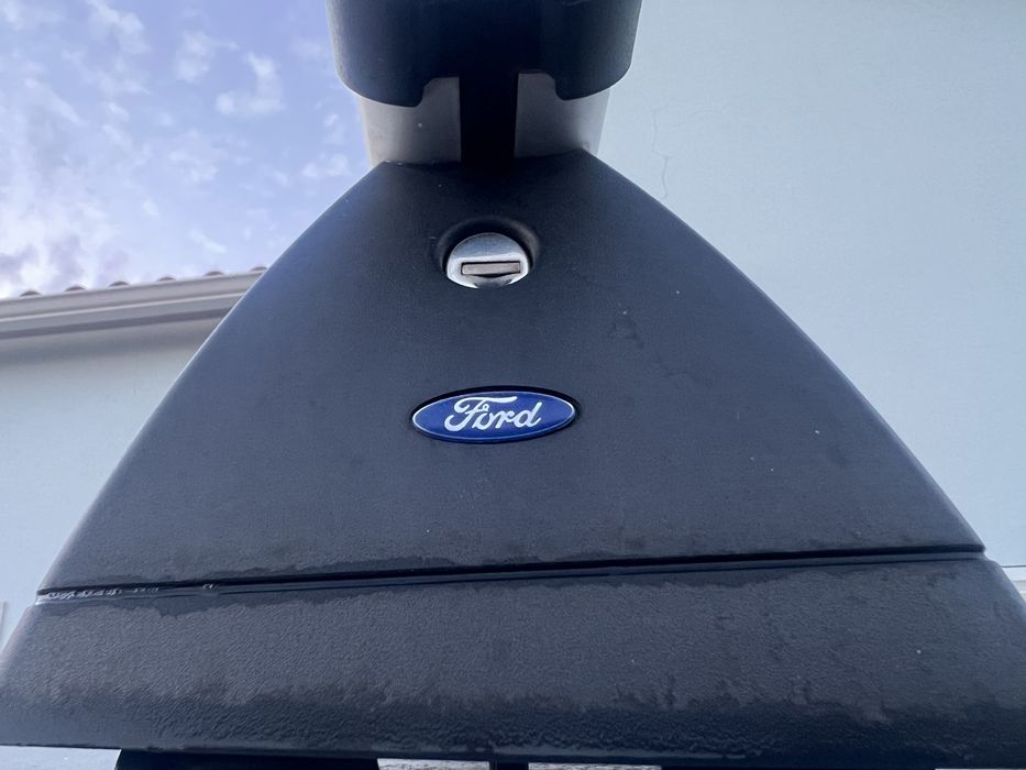 Barras de tejadilho Ford Cmax