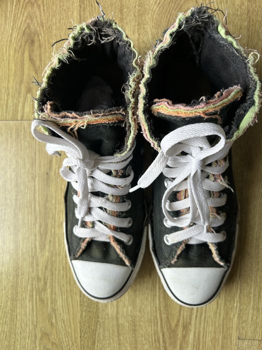 Tenis marca Converse