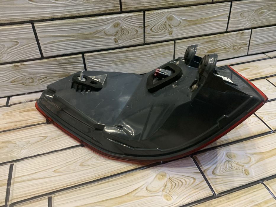 BMW 5 G30 G31 универсал задний фонарь правый оригинал