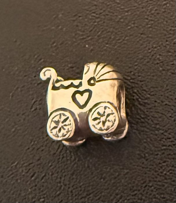 Pandora - Carrinho de bebé