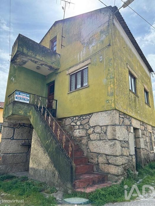 Casa / Villa T3 em Vale de Azares de 66 m2