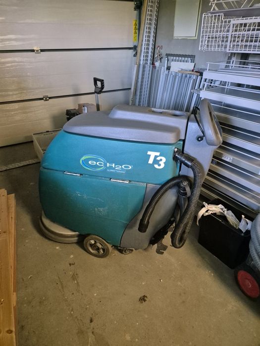 Szorowarka Tennant T3