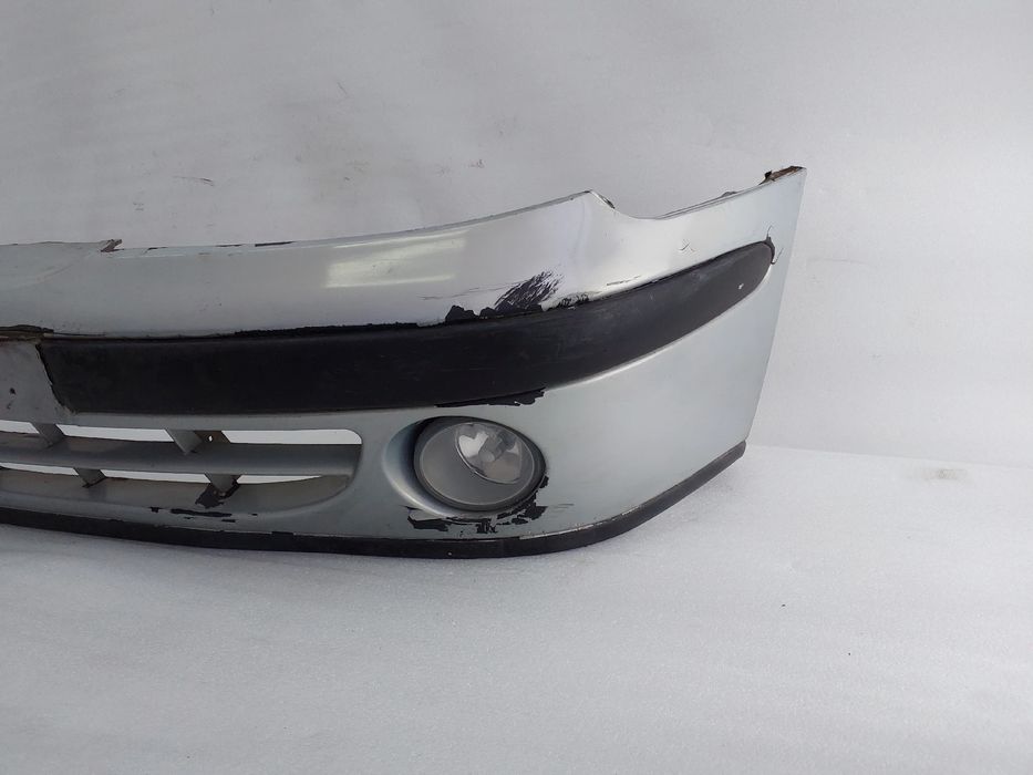 Pára-choques frente RENAULT Megane I Break (KA0/1_)