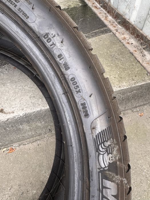 305/35/21+275/40/21  R21 Зима 4шт