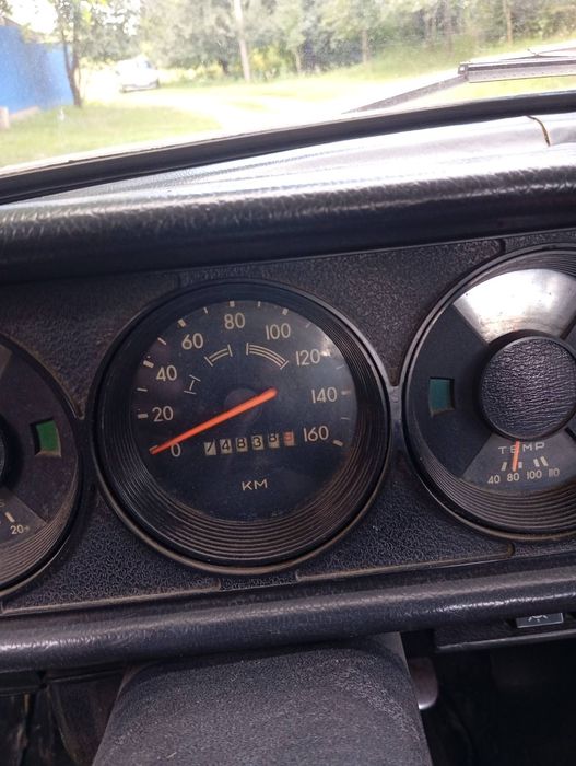 Москвич 2140 автомобіль