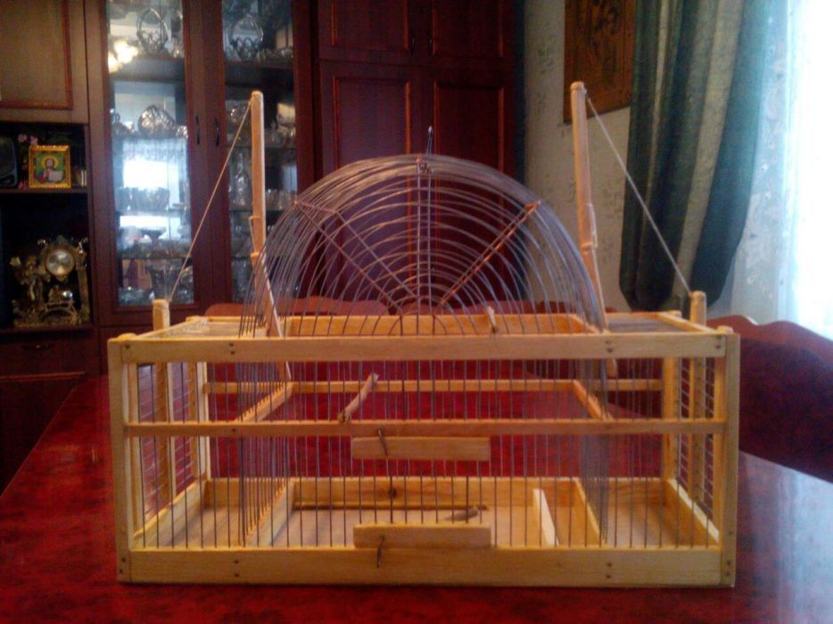 Клетки для птиц из натурального материала
