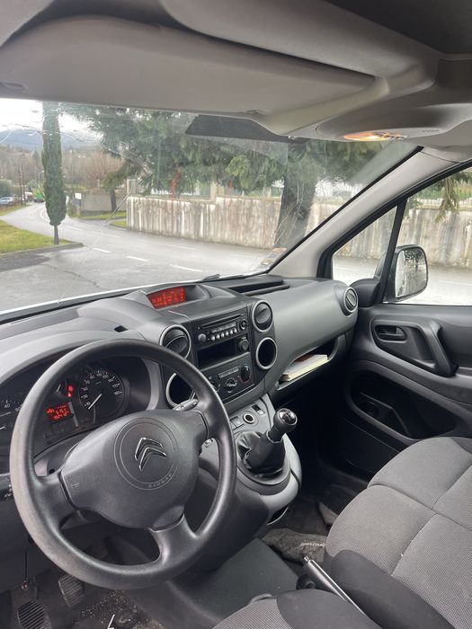 Citroen Berlingo 1.6 HDI | 2018 | Nacional | 3 Lugares