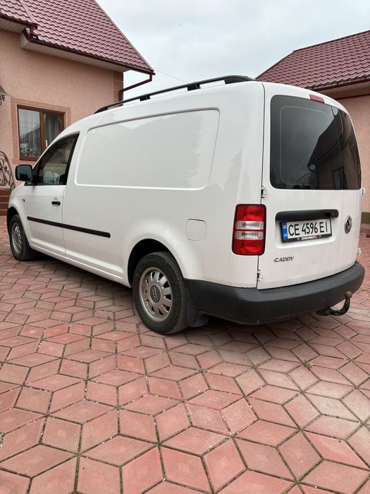 Фольцваген Кадді максі база