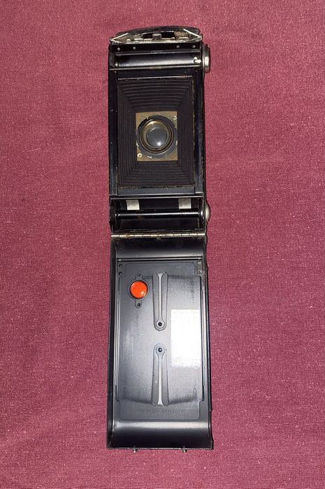 Câmera de fole Kodak Júnior Six-20