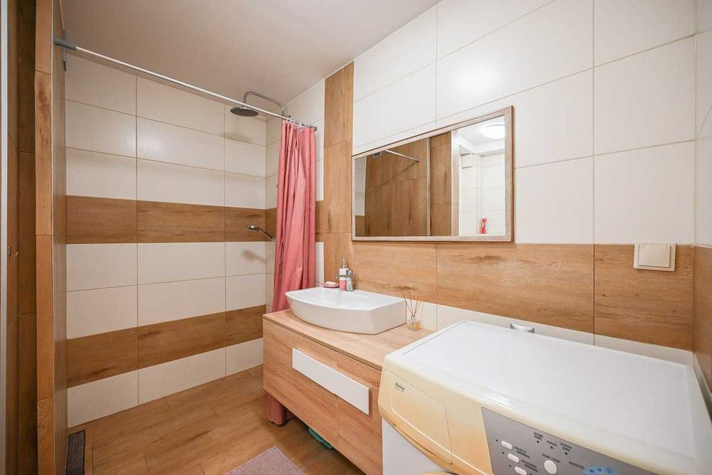 ul. Bohaterów Września | 2 osobne pokoje z parkingiem | Balkon z widokiem | 55 m² | MPEC - Więcej