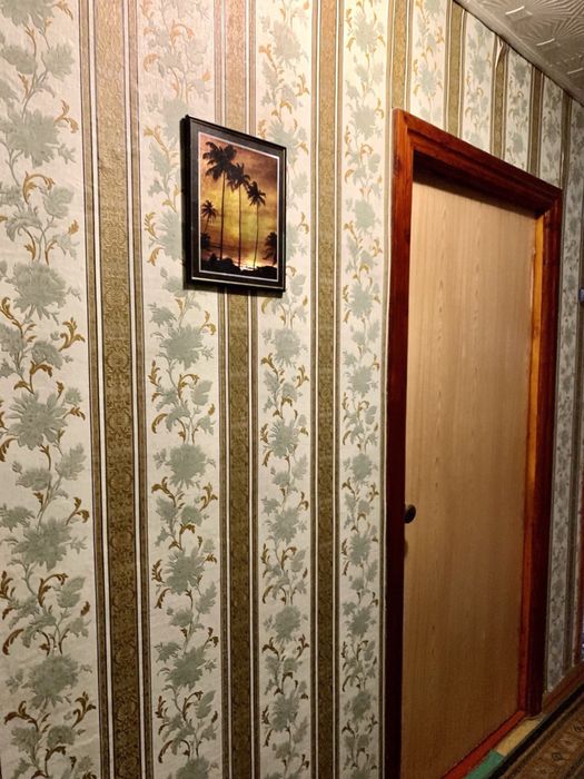 Продам 2 ком квартиру Южный мкрн, Пески