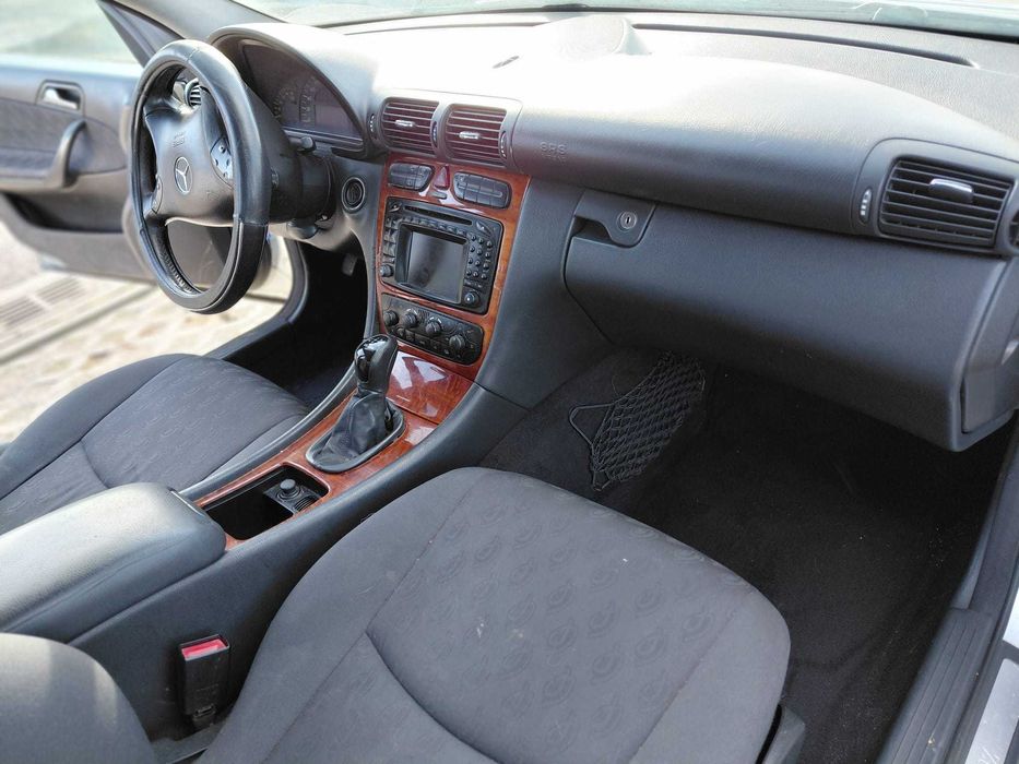 Vendo Carrina Mercedes C200 CDI em Optimo Estado