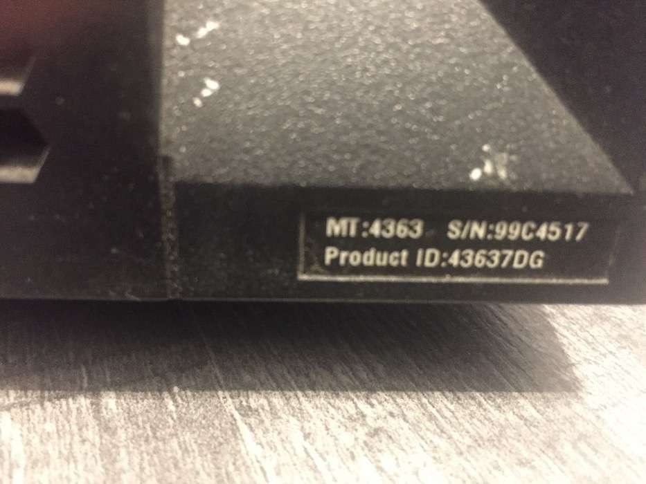 Servidor IBM X3200 (Model:4363-7DG)