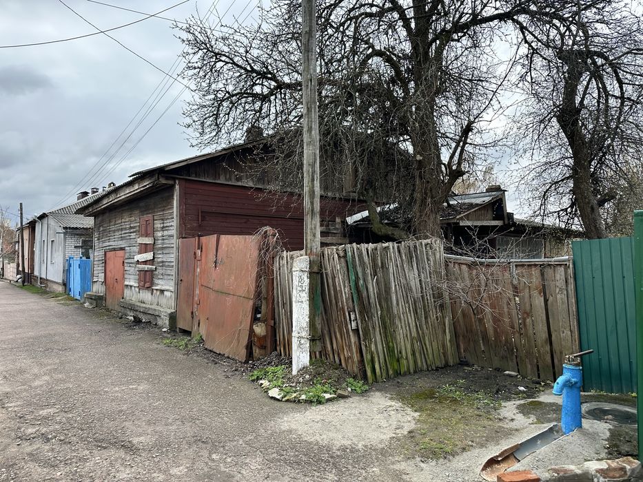 Продаж будинку під реконструкцію в самому центрі
