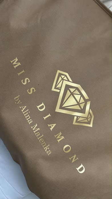 Класичний костюм