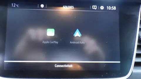 Авто з Європи Opel Crossland X 2019р.