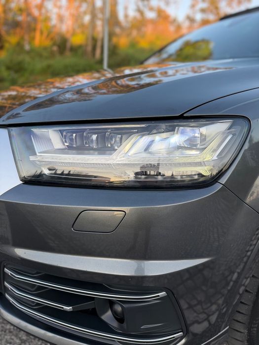 Audi SQ7 4.0 TDI V8 quattro Tiptronic 7L