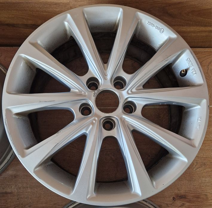 Оригінальні легкосплавні диски R17 5x112 ET 37 VW Audi Skoda Seat