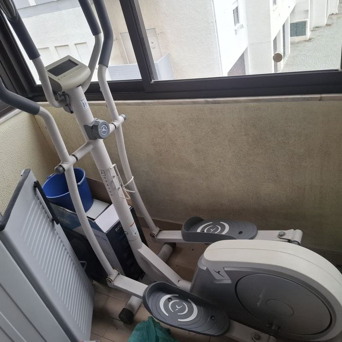 Bicicleta elitica437154031055687682