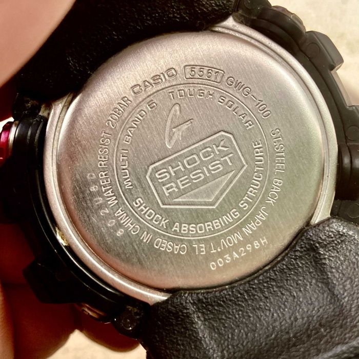Relógio Casio G-Shock Mudmaster (solar)