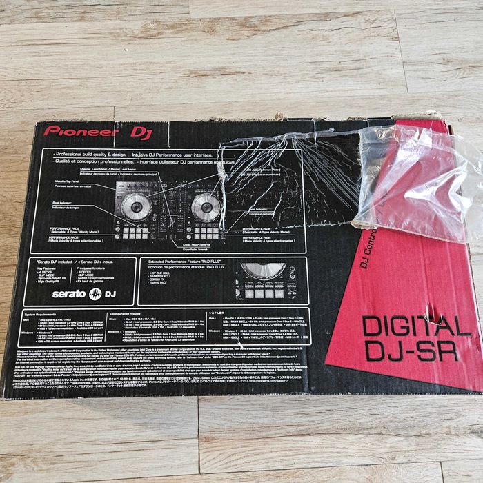 Pioneer DJ DDJ-SR – 2-kanałowy kontroler Serato – stan jak nowy