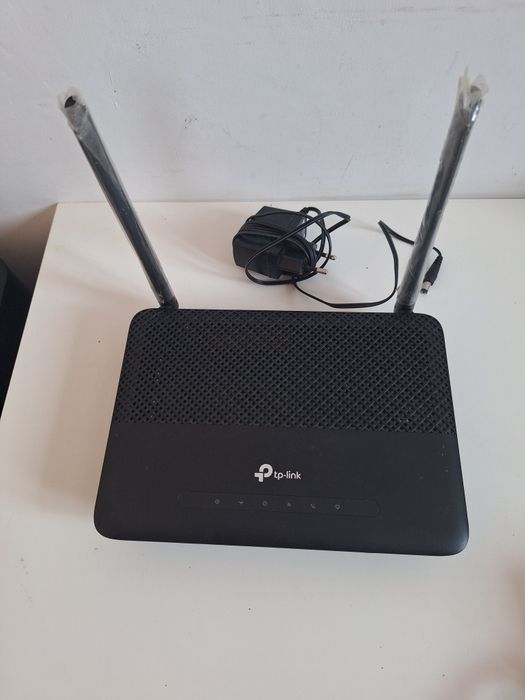 Ruter  tp-link model: TD-W9960V DSL Internet BOX