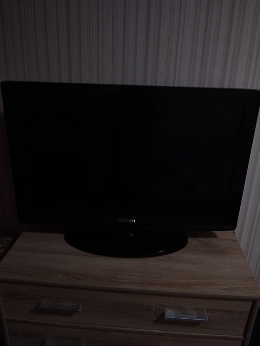 Телевизор Saturn.