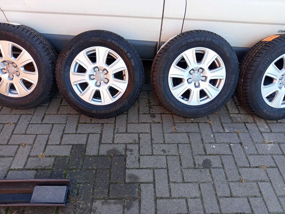 Audi Q3 nowe koła zimowe 215/65R16 Continental