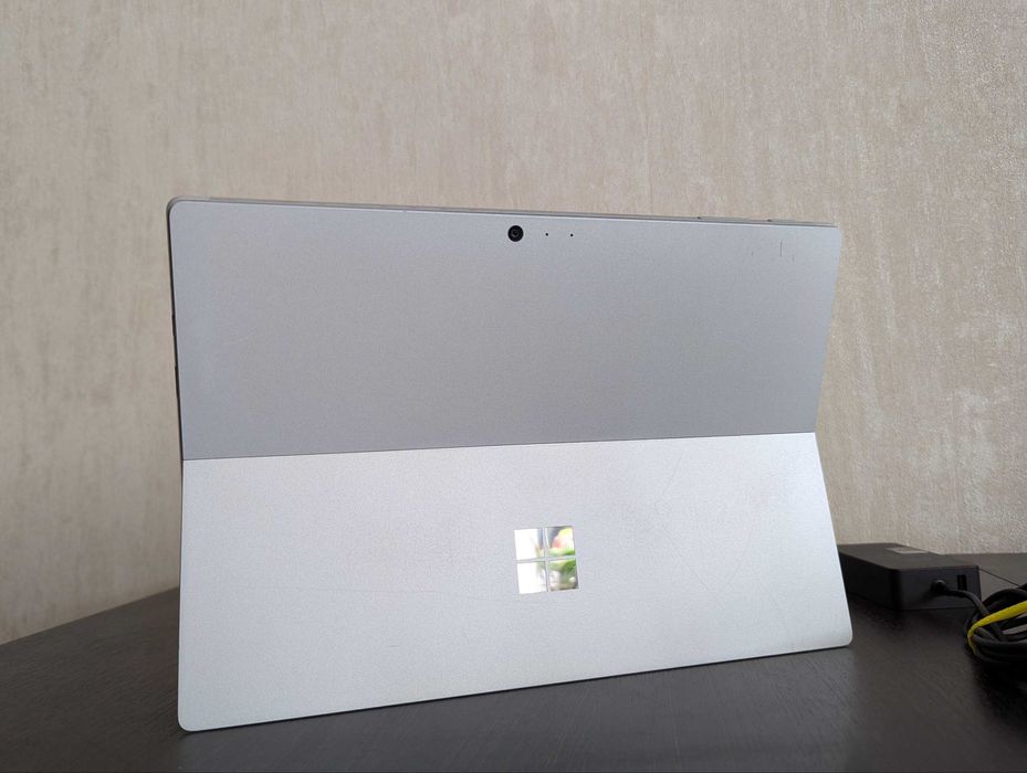 Microsoft Surface Pro 6 16/512gb Intel i7-8650u