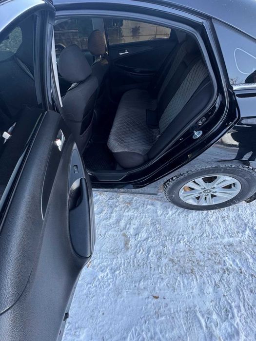 Hyundai Sonata 2011 рік, 2 власник з салону