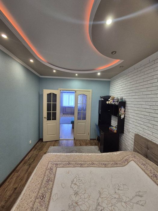 Apartment in Kam’yanske, Pivdennyy rayon - More