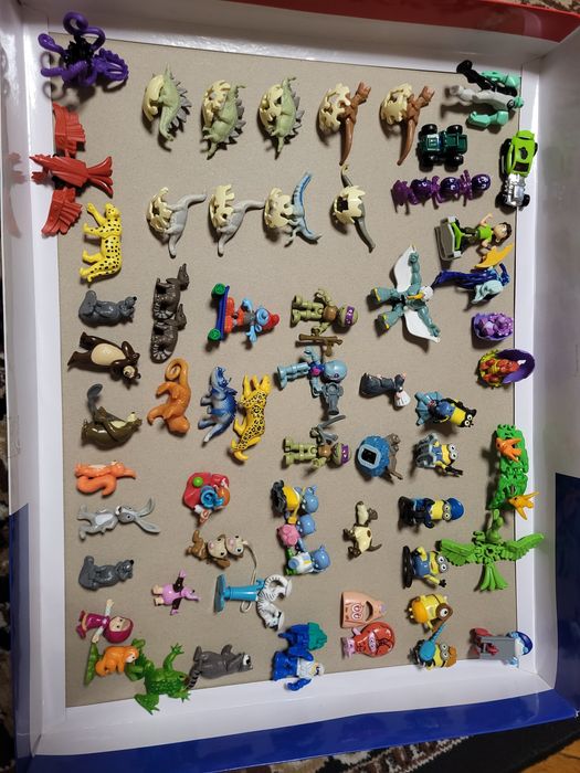 Кіндери різні  , ціни різні