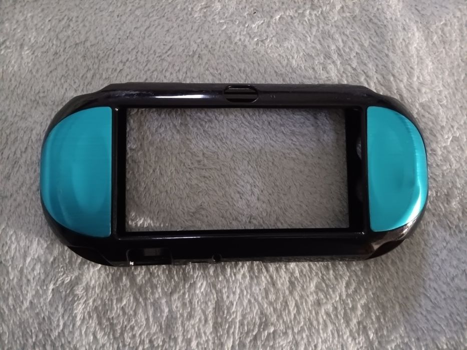 Game Pad & Hand Grip Psvita