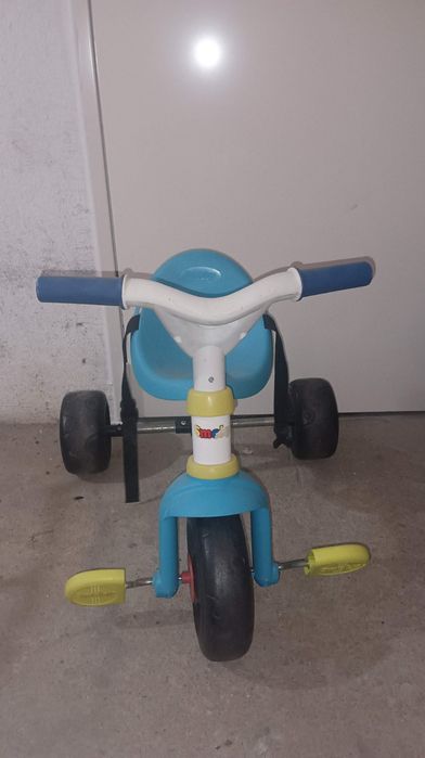 Triciclo de bebé