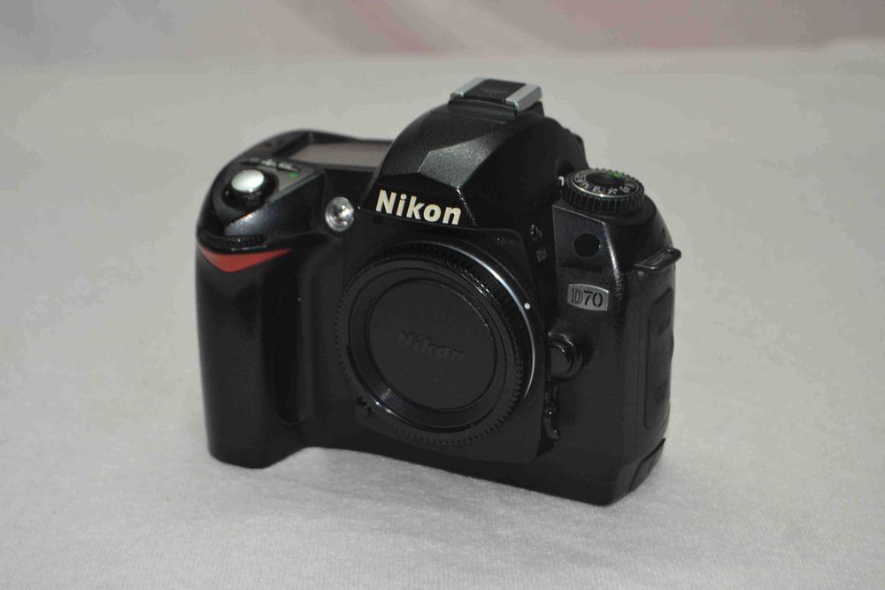 Câmera Fotográfica Nikon D70