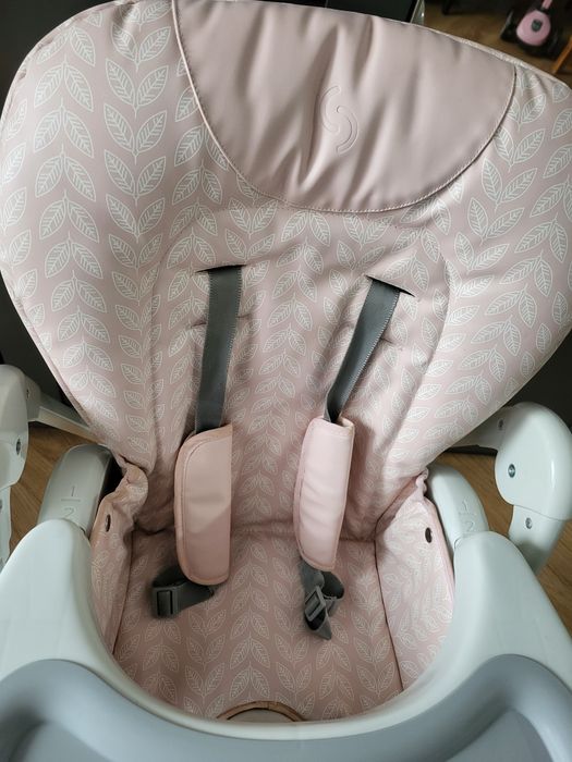 Krzesełko dla dziecka do karmienia