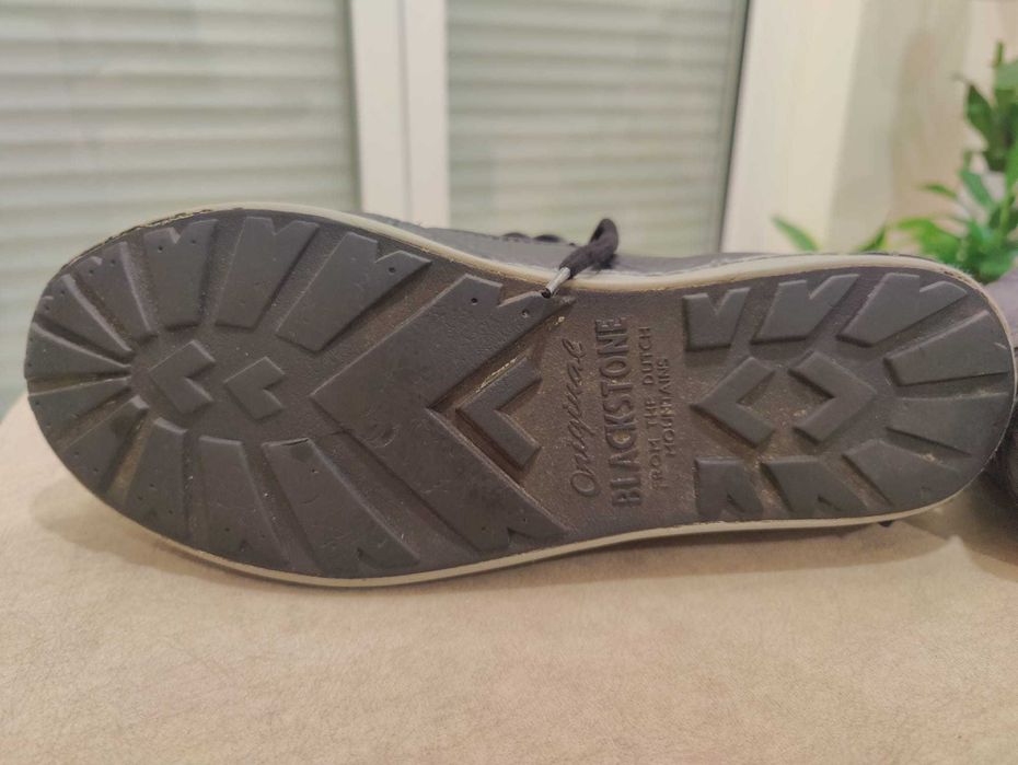 Botas em pele Blackstone tam. 43 em bom estado
