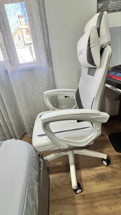 Cadeira gaming branca lovit