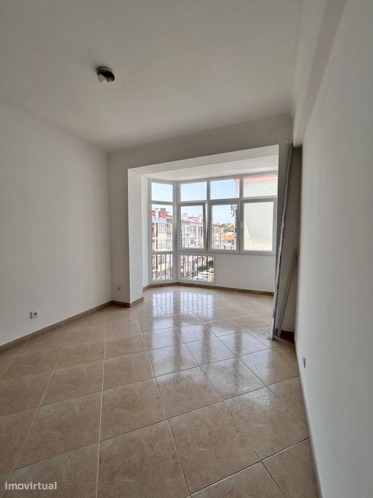 Apartamento T2 Monte Abraão