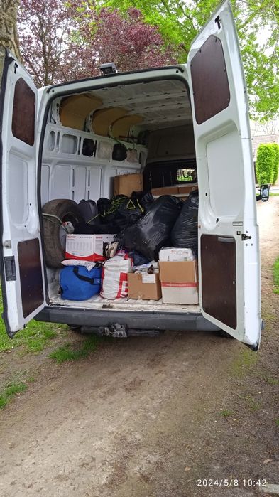 Przeprowadzki przewóz usługi transportowe bus