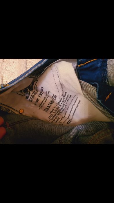 Levi’s 504 – klasyczne jeansy