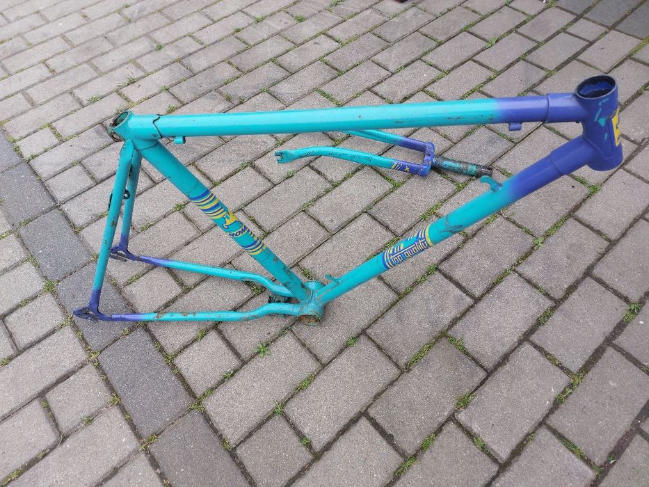 Rama romet szosa kolarzowka 24