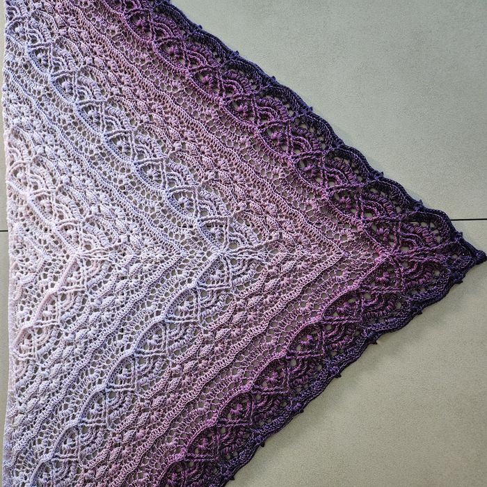 Chusta robiona ręcznie na szydełku rękodzieło Handmade