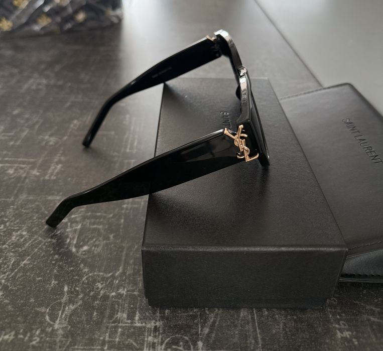 Okulary przeciwsloneczne Saint Laurent