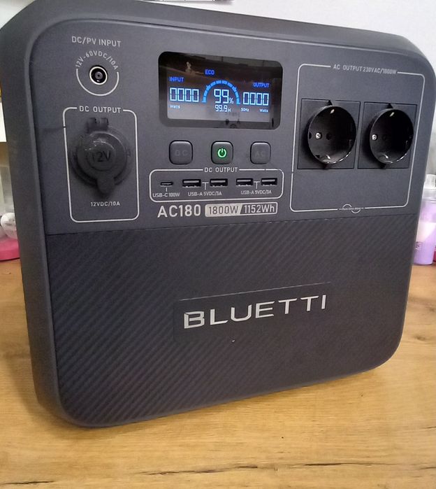 Stacja ładowania Bluetti AC180