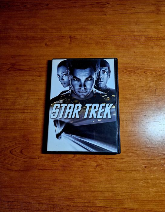 STAR TREK (J.J. Abrams) Chris Pine/Zachary Quinto/Zoe Saldana