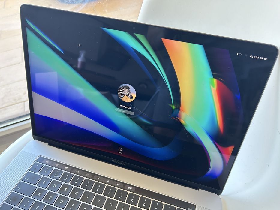 Apple MacBook Pro 15 i7 16GB 512 SSD IDEALNY!Bat. 6 cykli