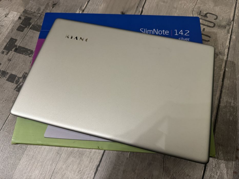 Laptop Kiano Slimnote 14.2