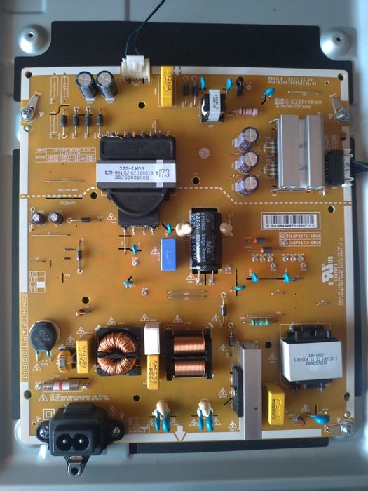 Smart TV led LG 55 polegadas (140cm) ecrã partido