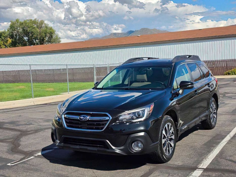 Subaru Outback Limited      2018